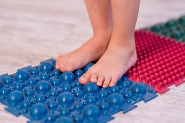 Коврик для лечения и профилактики плоскостопия Коврик для лечения и профилактики плоскостопия